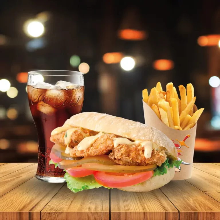 Photo menu sandwich tenders avec frites et boisson